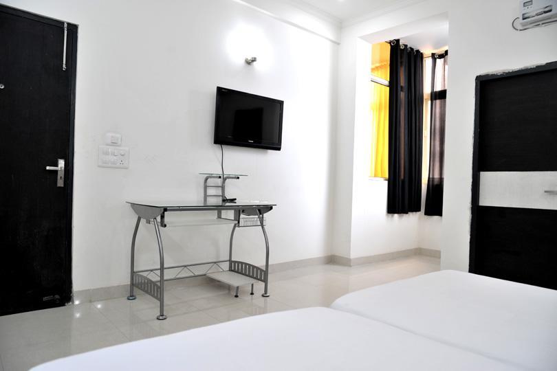 Aura Suites Gurgaon Eksteriør bilde